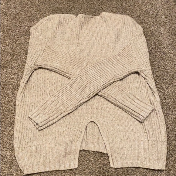 Express sweater - Picture 3 of 3